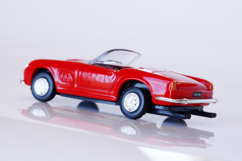 Illustration for article titled Dydo 1/64 #2 - Project Prancing Horse #2 - 1959 Ferrari California Spider SWB